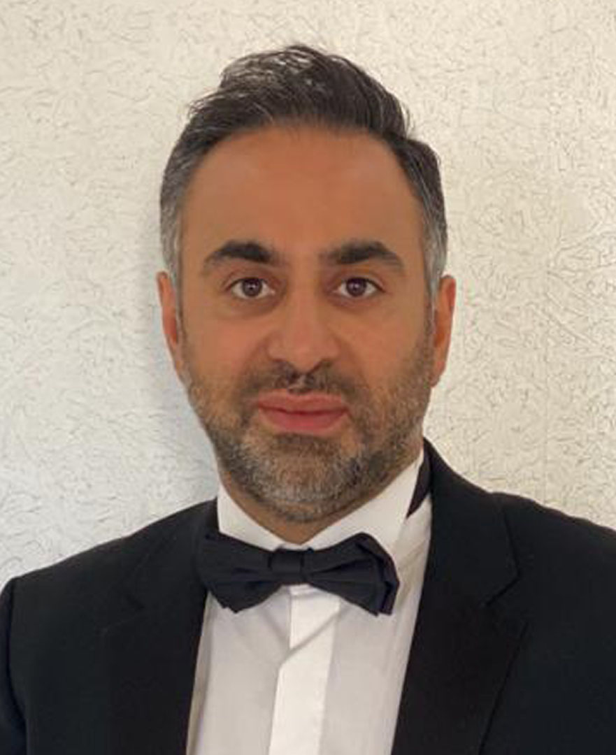 Arash Helmi